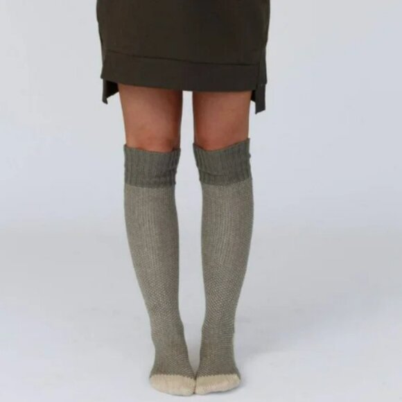 NWT Three Bird Nest Cozy Cabin Lounge Socks – Mint - Picture 2 of 4